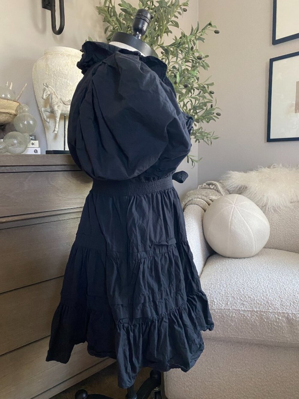 Love the Label | Remy Mini Dress in Black - Picture 6 of 12